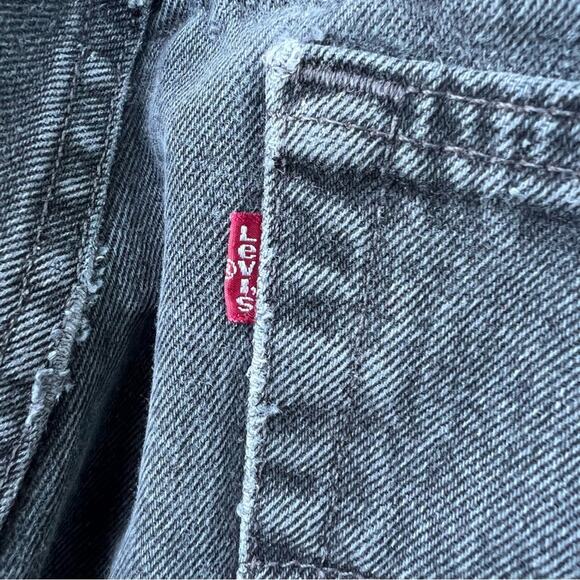 Vintage 90s Levi’s black 560 loose fit tapered leg jeans 40x30 - Picture 9 of 9